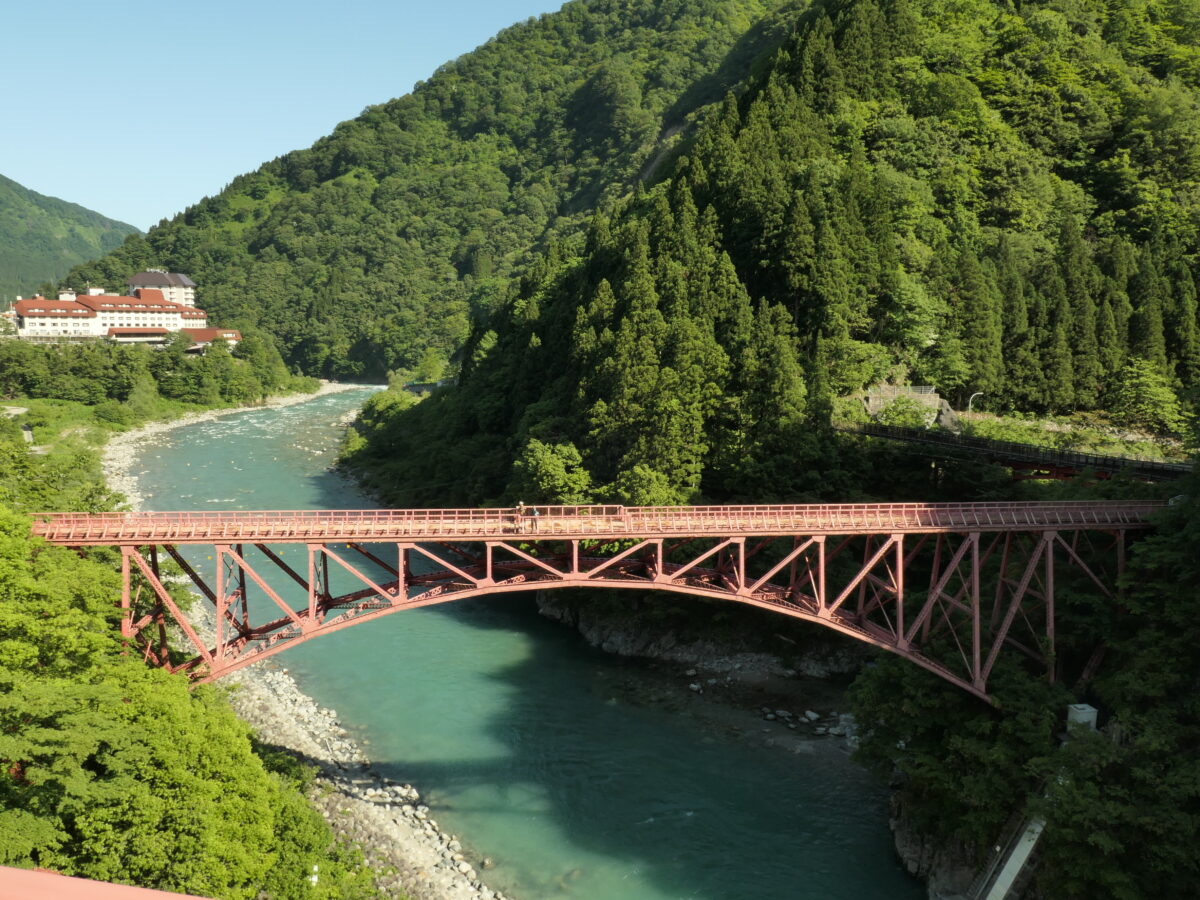 黒部峡谷トロッコ電車